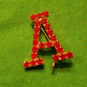 Rhinestone jewelry brooch